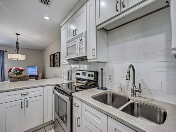 On Beach Siesta Key Vacation Condo Two Bedrolom Sleeps 8